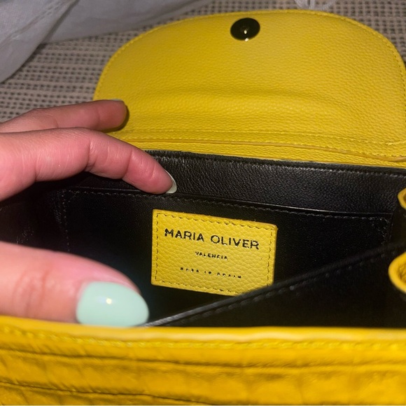 Maria Oliver | Yellow Crocodile Valencia Top Handle Handbag - Picture 2 of 7